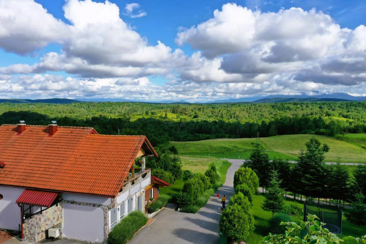 Lavanda Farm Apartmani Rakovica Exterior foto